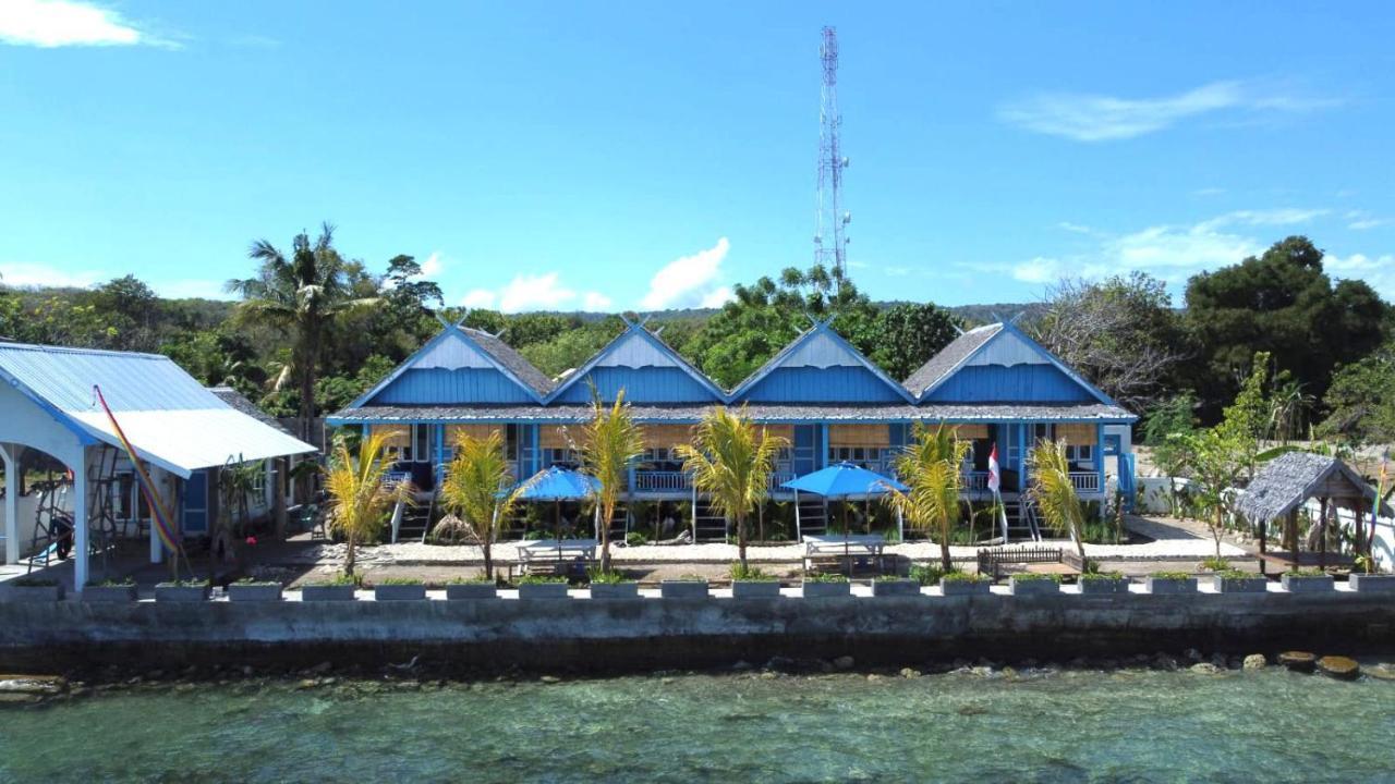 Moyo Island Resort Ngoại thất bức ảnh