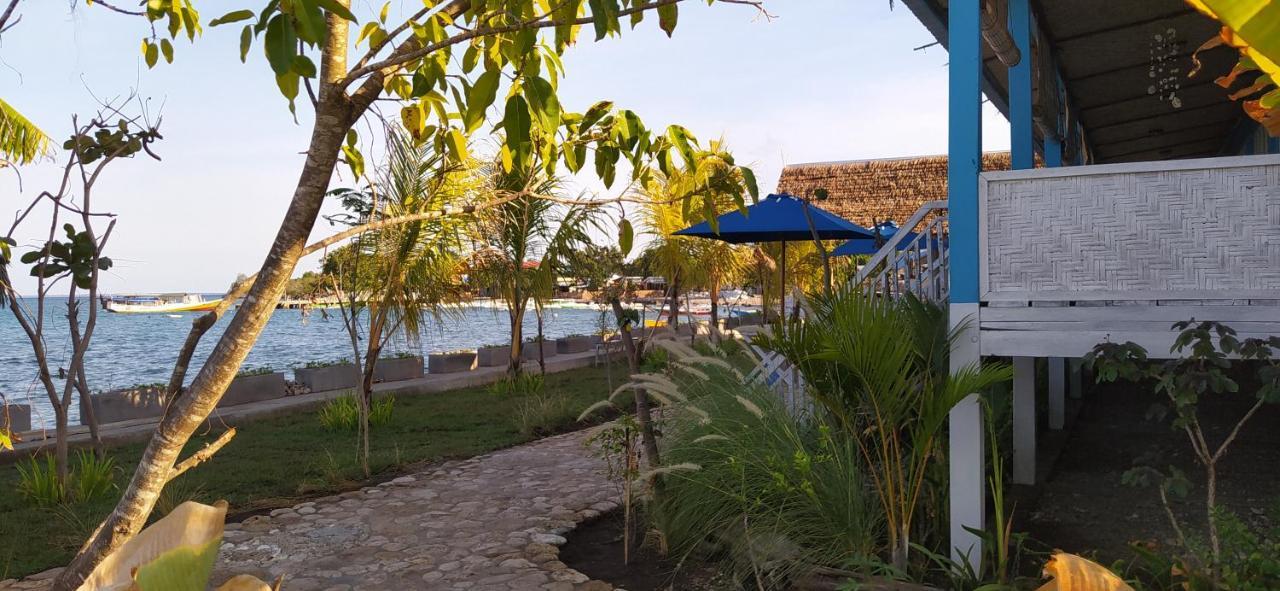 Moyo Island Resort Ngoại thất bức ảnh